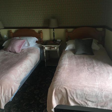Regency House Bed & Breakfast Walton-on-the-Naze Bagian luar foto