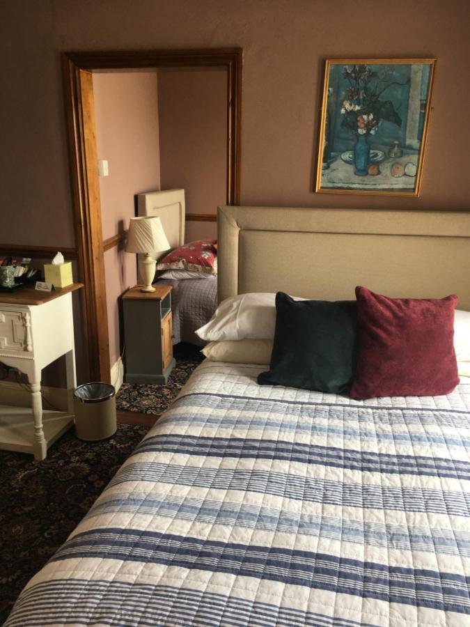Regency House Bed & Breakfast Walton-on-the-Naze Bagian luar foto